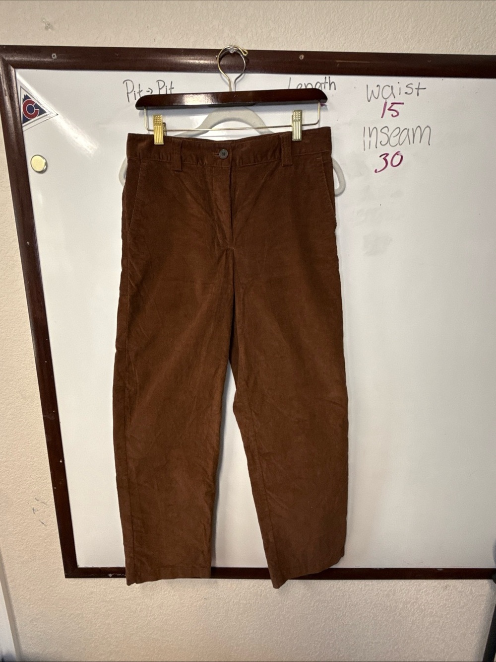 Aritzia Sunday Best Brown Corduroy Pants size6